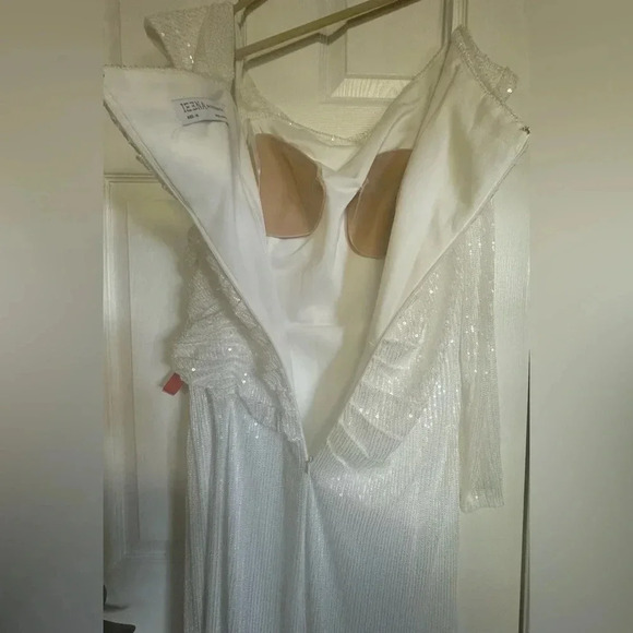 Mac Duggal Ieena White Beaded Cuff Drop Shoulder Faux Wrap Gown 2657 sz 14 NWT - Picture 7 of 11